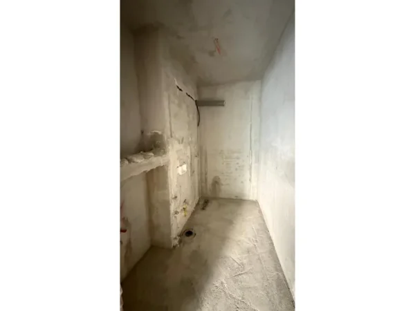 Tirane, shitet apartament 2+1+2 Kati 3, 118 m² 237.000 € (LIQENI I THATE)