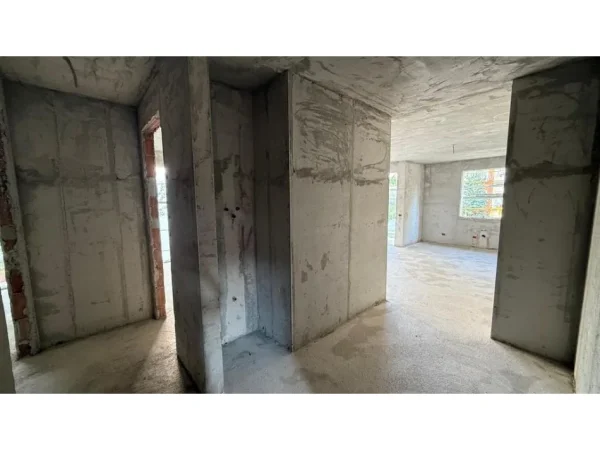 Tirane, shitet apartament 2+1+2 Kati 3, 118 m² 237.000 € (LIQENI I THATE)