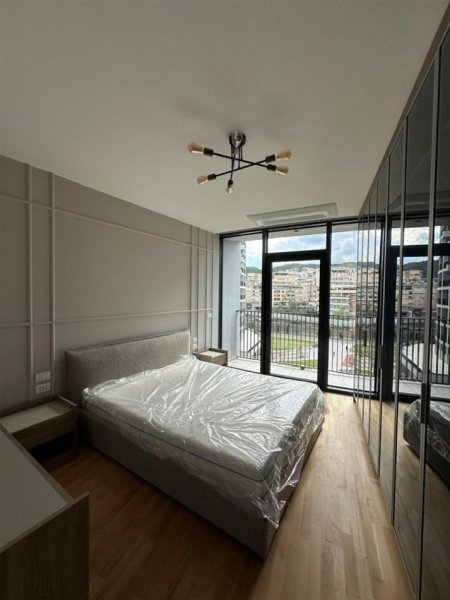 Tirane, jepet me qera apartament 2+1 Kati 4, 110 m² 1.800 € (LAKE VIEW)