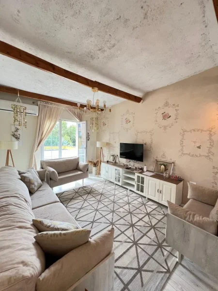 Tirane, shitet apartament 2+1+Aneks+Ballkon Kati 4, 100 m² 173.000 € 