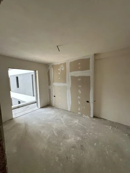 Tirane, shitet apartament 1+1+Aneks+Ballkon Kati 4, 66 m² 65.000 € (Kompleksi Univers City)