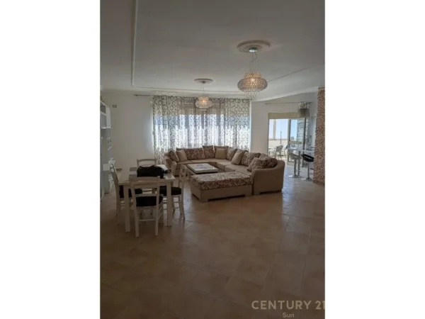 Durres, shitet apartament 3+1 Kati 5, 174 m² 170.000 € (Stadiumi , Durres)