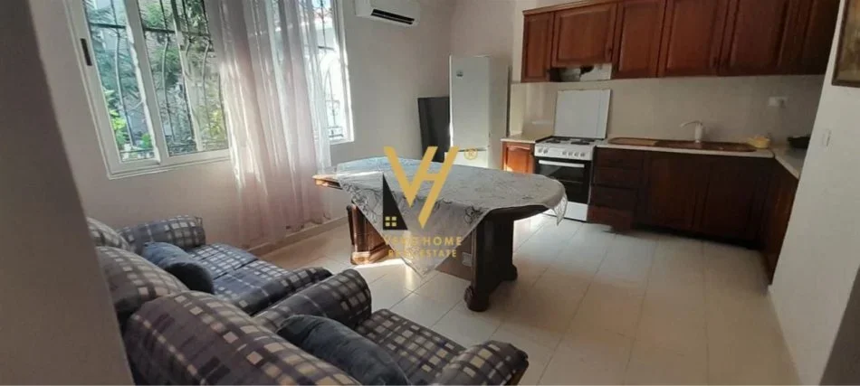 Tirane, jepet me qera apartament 2+1+Ballkon Kati 1, 90 m² 500 € (OXHAKU)