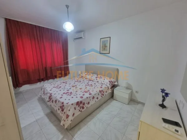 Tirane, jepet me qera apartament 1+1 Kati 1, 64 m² 450 € 