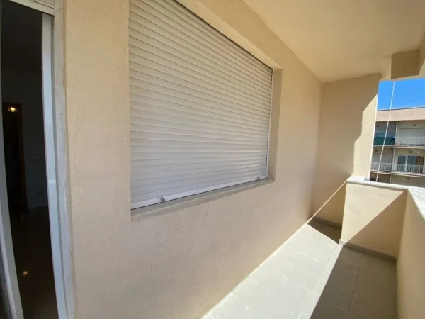 Durres, jepet me qera apartament 1+1+Ballkon Kati 5, 60 m² 400 € (STACIONI PARE PLAZH DURRES)