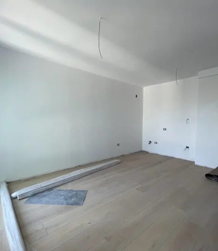 Tirane, shitet apartament 1+1+Ballkon Kati 7, 69 m² 194.000 € (Rruga tish daija)