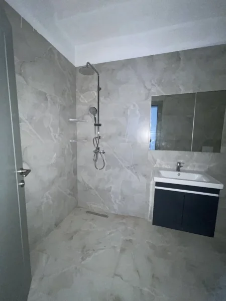 Tirane, shitet apartament 1+1+Ballkon Kati 7, 69 m² 194.000 € (Rruga tish daija)