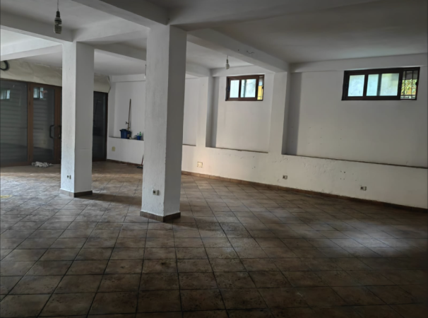 Tirane, jepet me qera magazine Kati 0, 100 m² 50,000 ALL (Rruga Tonin Harapi, Nd. 37, Tirane, 1005)