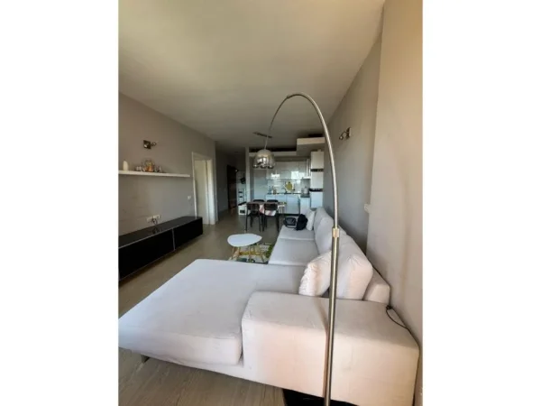 Shqiperi, jepet me qera apartament 1+1 Kati 4, 56 m² 500 € 