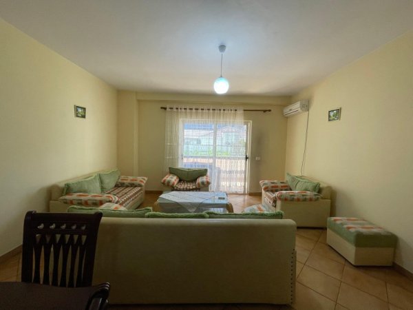 Tirane, jepet me qera apartament 2+1 Kati 2, 98 m² 600 € (Komuna e Parisit)