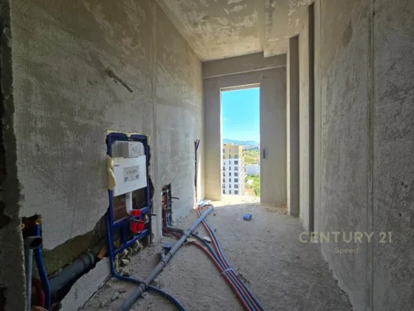 Tirane, shes apartament 1+1 Kati 8, 53 m² 85.200 € (Porcelan 3)