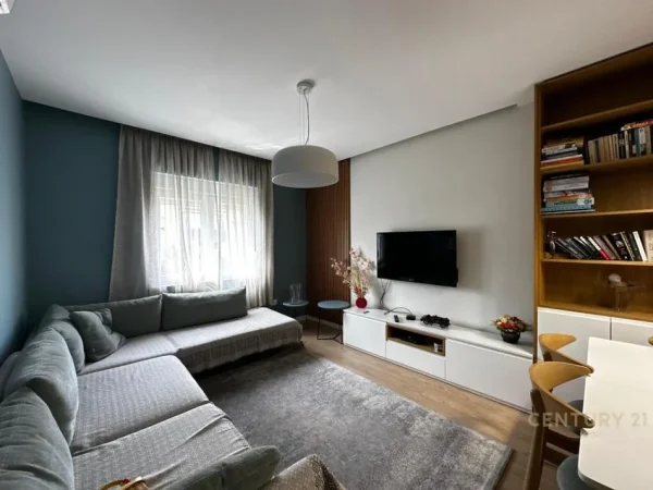 Tirane, jepet me qera apartament 2+1 Kati 4, 73 m² 700 € (Rruga e Durresit)