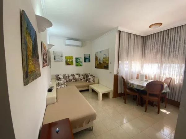 Tirane, shitet apartament 2+1 Kati 9, 80 m² 180.000 € 