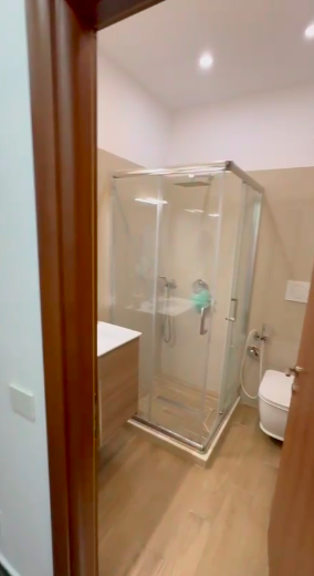 Tirane, jepet me qera apartament 2+1 Kati 1, 72 m² 540 € (astir)