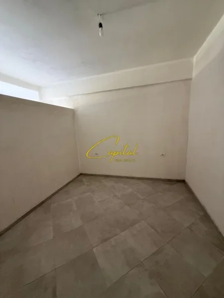 Tirane, shitet apartament 2+1 Kati 2, 95 m² 180.000 € (BRRYLI)