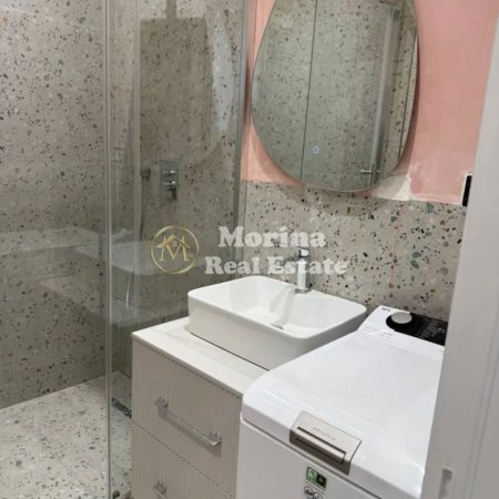Tirane, jepet me qera apartament 1+1 Kati 2, 55 m² 700 € (Rruga e Dibres)