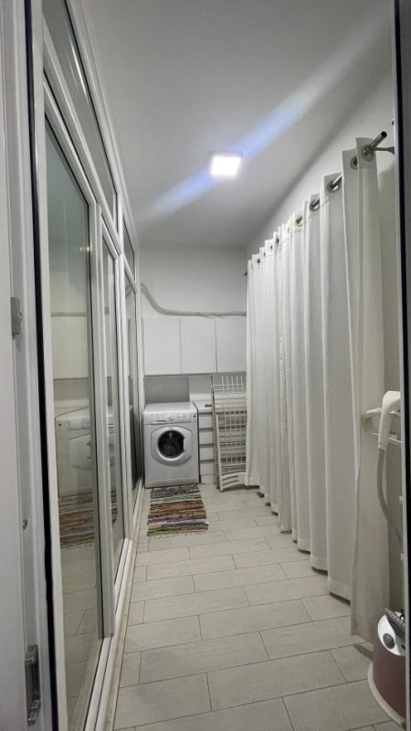 Tirane, jepet me qera apartament 1+1 Kati 2, 60 m² 650 € (kika2)