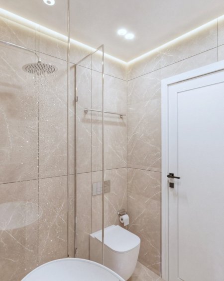 Tirane, jepet me qera apartament 2+1+Ballkon Kati 6, 90 m² 1.000 € (Kodra e Diellit)