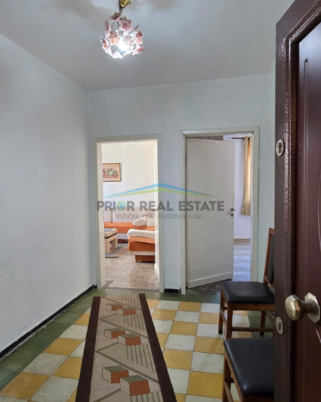 Tirane, shitet apartament 1+1+Aneks Kati 4, 64 m² 122.000 € (Rruga Tefta Tashko Koco)