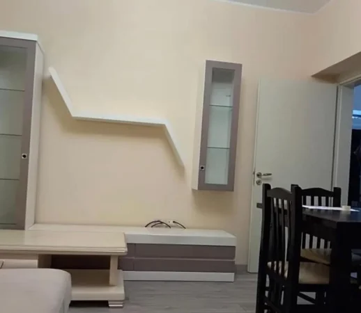 Tirane, jepet me qera apartament 1+1 Kati 3, 60 m² 450 € (Rruga Gjon Buzuku ,(Rruga e dibres ))