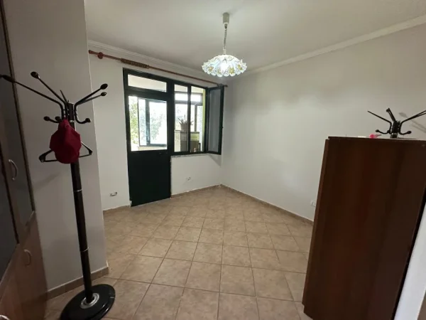 Tirane, jepet me qera zyre Kati 3, 