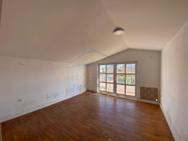 Tirane, jepet per qira Vile 3 Katshe Kati 3, 426 m² (Rruga Halit Bega,Allias)