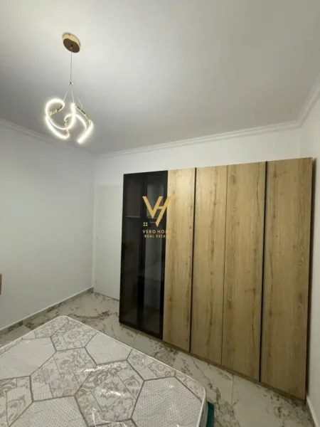 Durres, shitet apartament 1+1+Ballkon Kati 1, 52 m² 72.000 € (SHKEMBI I KAVAJES)