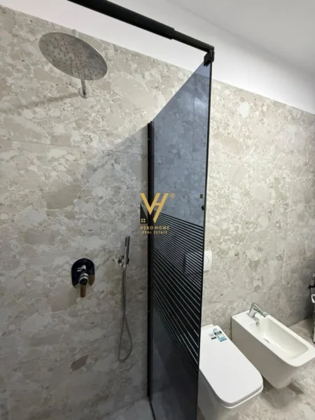 Durres, shitet apartament 1+1+Ballkon Kati 1, 52 m² 72.000 € (SHKEMBI I KAVAJES)