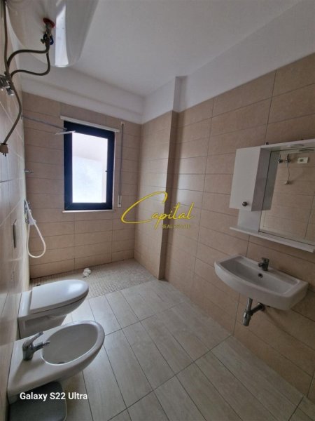 Tirane, jepet me qera apartament 2+1 Kati 6, 108 m² 650 € (ASTIR)