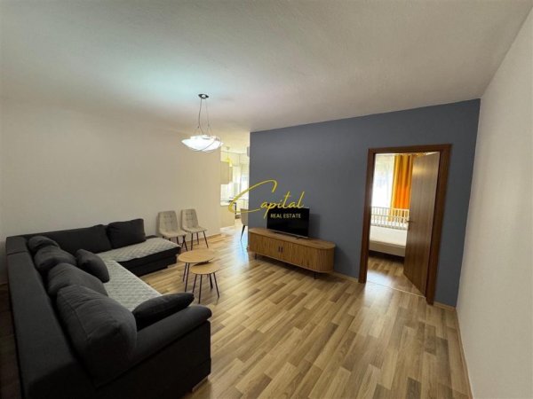 Tirane, jepet me qera apartament 1+1 Kati 11, 64 m² 650 € (KOMUNA E PARISIT)