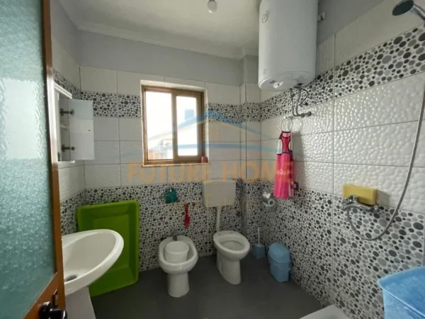 Durres, shitet apartament 4+1+Ballkon Kati 0, 108 m² 270.000 € (Ish Keneta, Durres)