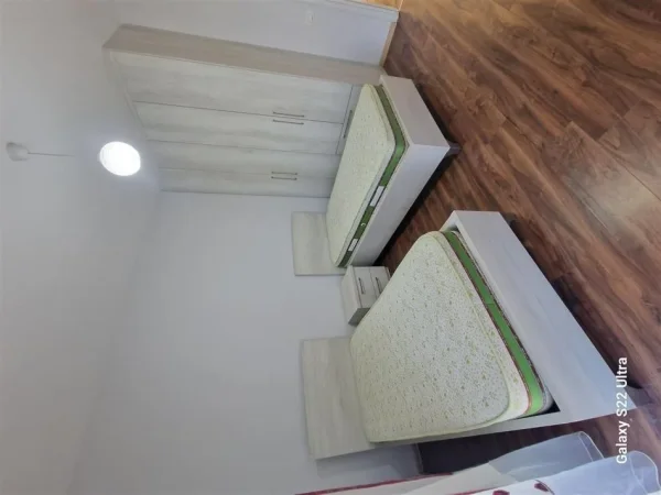 Tirane, jepet me qera apartament 2+1+Ballkon Kati 6, 100 m² 650 € (ASTIR)