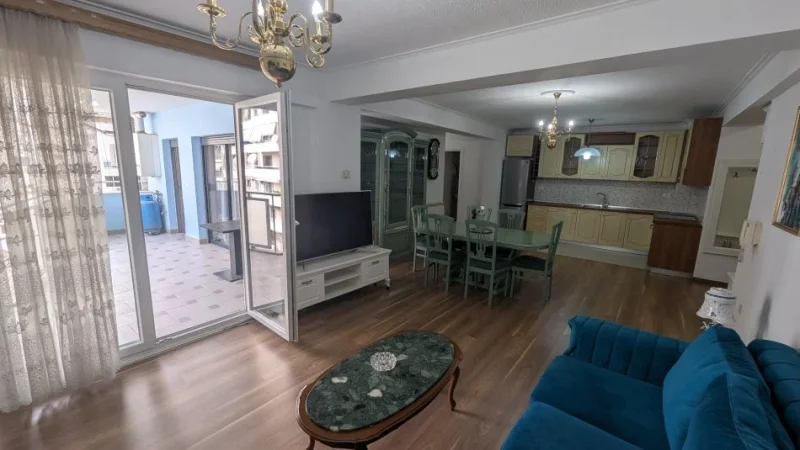Tirane,Bllok me qera apartament 2+1+parkim Kati 4, 123 m² 1.299 € (Rruga Nikolla Tupe)