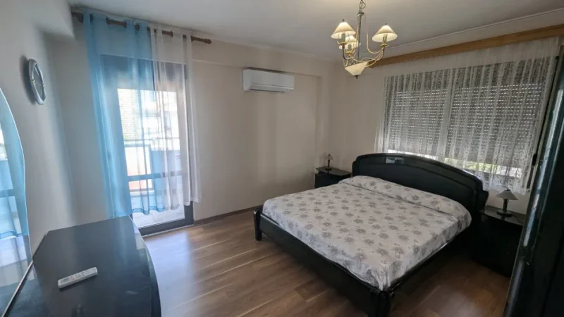 Tirane,Bllok me qera apartament 2+1+parkim Kati 4, 123 m² 1.299 € (Rruga Nikolla Tupe)