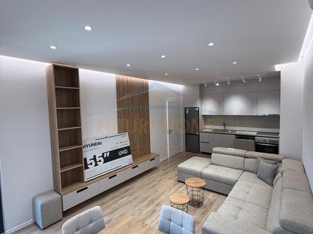Tirane, jepet me qera apartament 1+1 Kati 5, 64 m² 600 € 