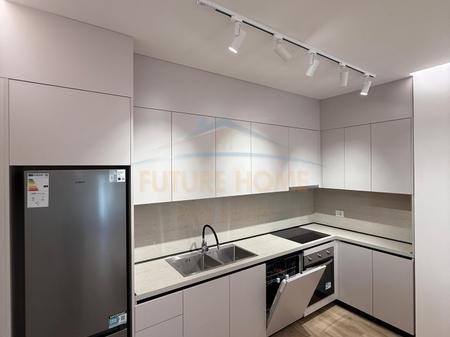 Tirane, jepet me qera apartament 1+1 Kati 5, 64 m² 600 € 