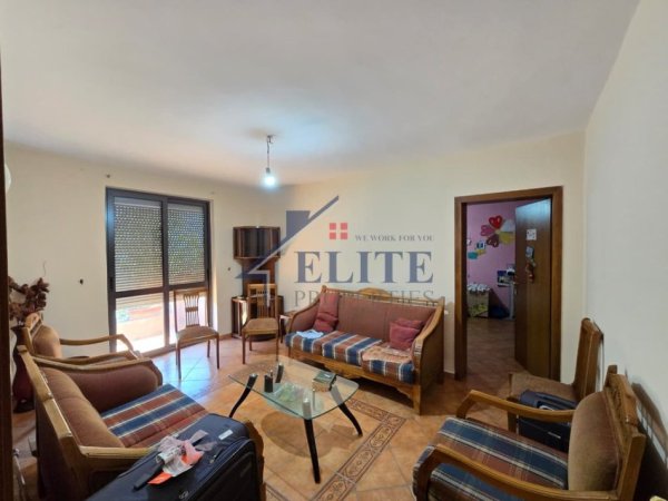 Tirane, shitet apartament 2+1 Kati 5, 70 m² 150.000 € (Rruga Muhamet Gjollesha)