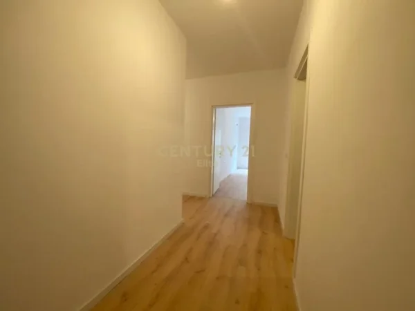 Tirane, shitet apartament 2+1+Aneks+Ballkon Kati 2, 130 m² 275.000 € (Garden Residence by Salillari, Kopshti Zoologjik!)