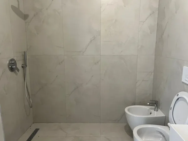 Tirane, shitet apartament 1+1 Kati 3, 60 m² 92.000 € 