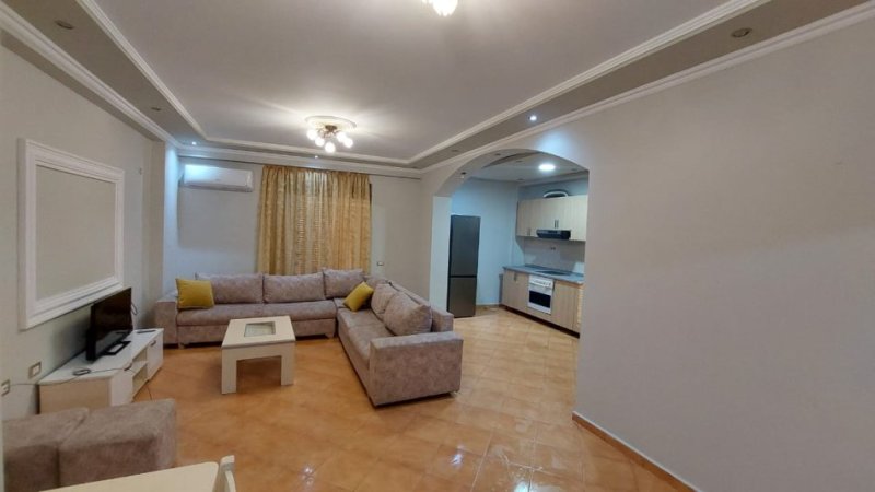 Tirane, jepet me qera apartament 2+1+Ballkon Kati 3, 95 m² 450 € (Rruga e thesarit)