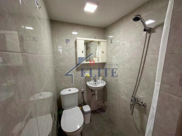 Tirane, jepet me qera apartament Kati 0, 40 m² 420 € (Selite)