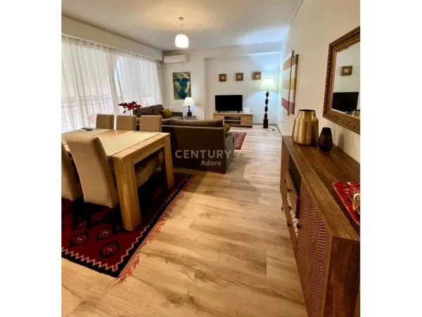 Tirane, jepet me qera apartament 2+1+Ballkon Kati 3, 99 m² 1.000 € (Delijorgji)