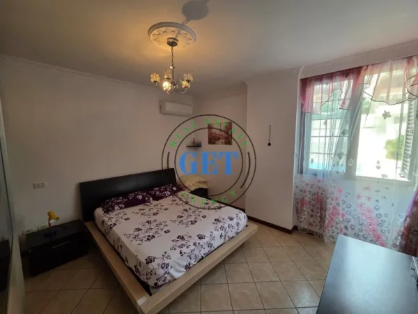Durres, shitet apartament 3+1+Ballkon Kati 2, 144 m² 320.000 € (Vollga)