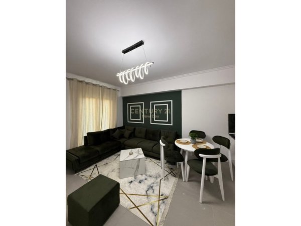 Durres, shitet apartament 1+1 Kati 1, 57 m² 77.000 € (Shkembi i Kavajes , Durres)