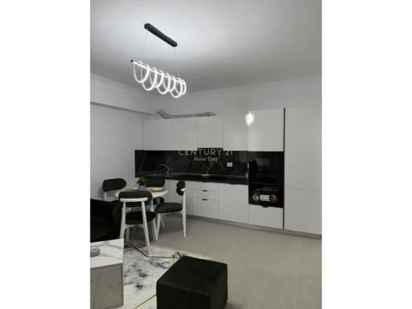 Durres, shitet apartament 1+1 Kati 1, 57 m² 77.000 € (Shkembi i Kavajes , Durres)