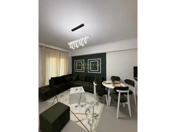 Durres, shes apartament 1+1 Kati 1, 57 m² 77.000 € (Shkembi i Kavajes)