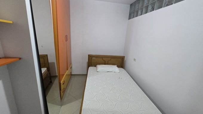 Tirane, jepet me qera apartament 2+1 Kati 2, 60 m² 500 € (Rruga Bill Klinton)