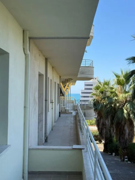 Durres, shitet apartament 1+1+Ballkon Kati 1, 56 m² 77.000 € (SHKEMBI I KAVAJES)