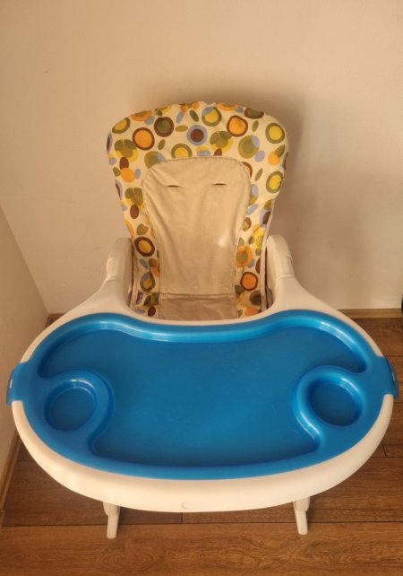 Tirane, shes Karrige ushqimi per femije 2/1 , 75 €