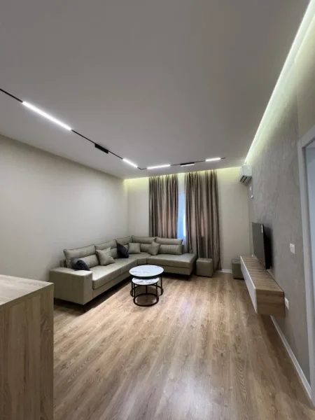 Tirane, shitet apartament 1+1+Ballkon Kati 2, 65 m² 90.000 € (Bulevadi Kashari)